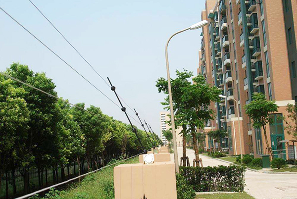 周界報警系統(tǒng)-3.jpg 周界報警系統(tǒng)-3.jpg